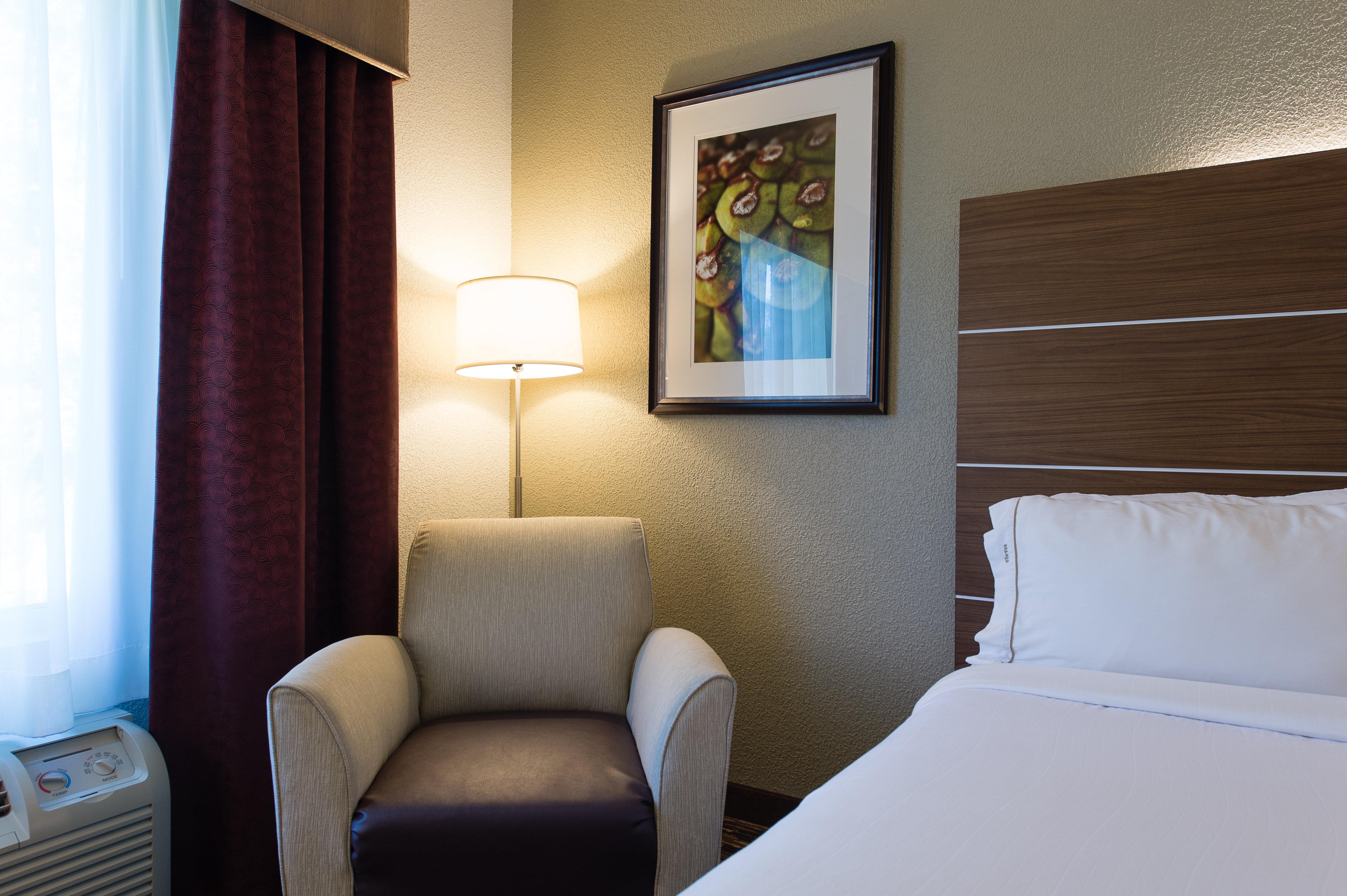 Holiday Inn Express & Suites Walterboro By Ihg Esterno foto