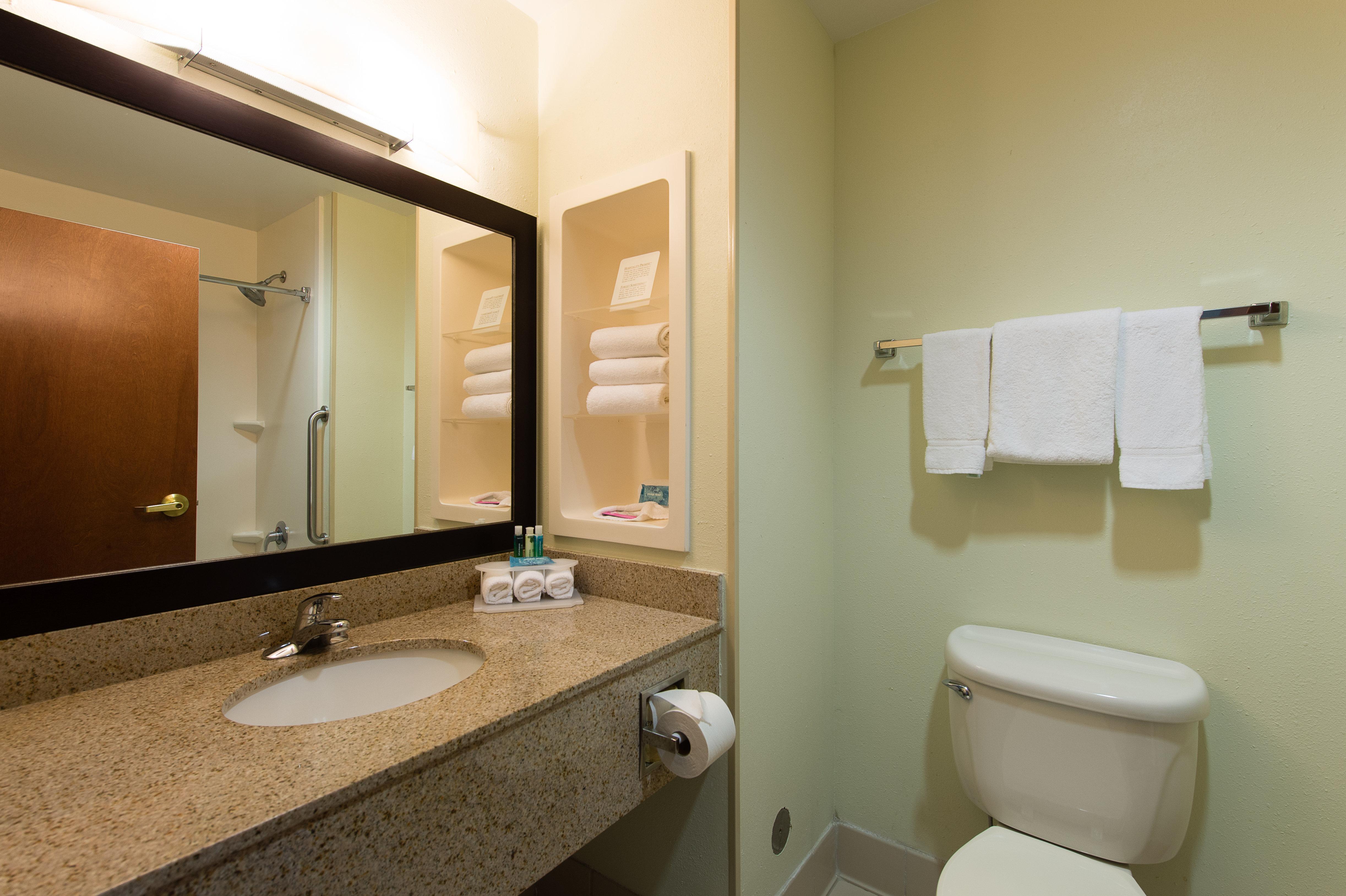 Holiday Inn Express & Suites Walterboro By Ihg Esterno foto