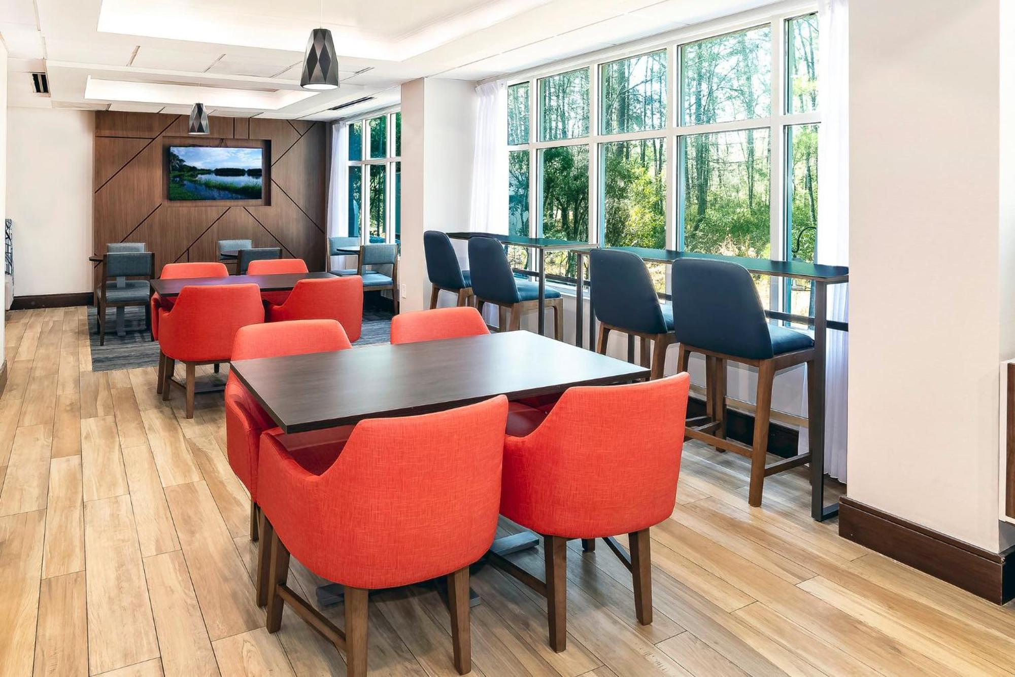 Holiday Inn Express & Suites Walterboro By Ihg Esterno foto