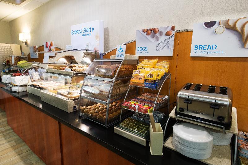 Holiday Inn Express & Suites Walterboro By Ihg Esterno foto